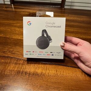 Google Chromecast Streaming Device